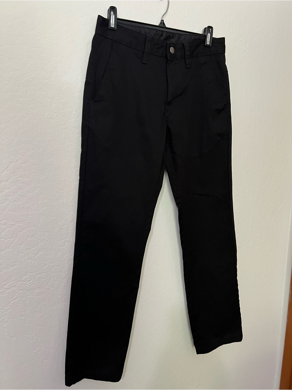 Volcom Men's Black Straight Fit Pants - Classic Work & Casual